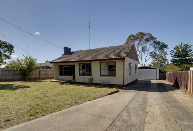 2 Robert Street, Morwell VIC 3840