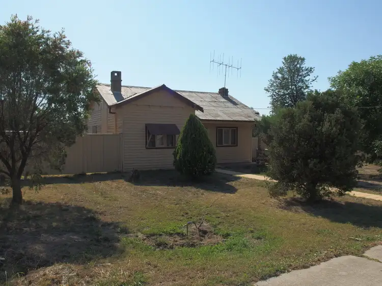 20 Oxford Street, Chiltern VIC 3683