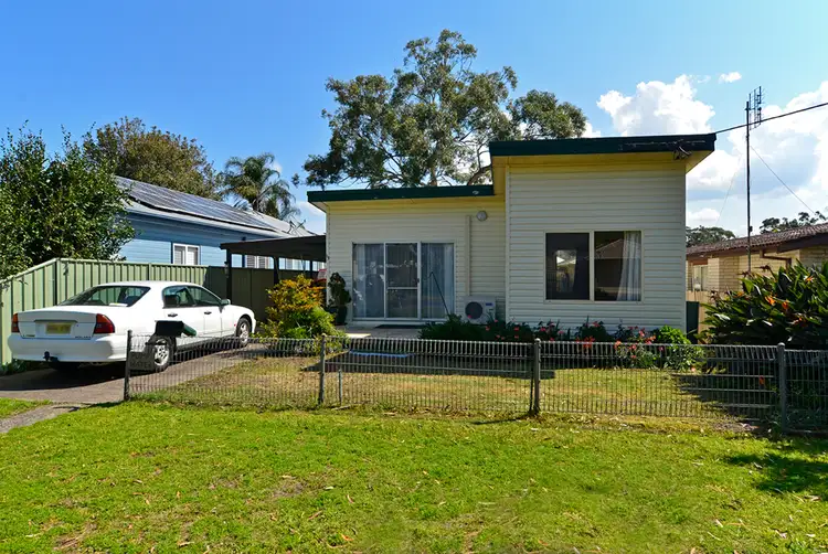 13 Collareen Street, Ettalong Beach NSW 2257