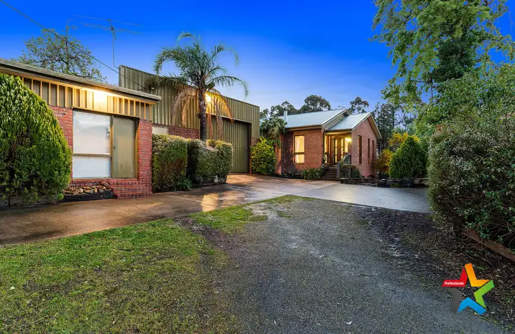 35 York Road, Mount Evelyn VIC 3796
