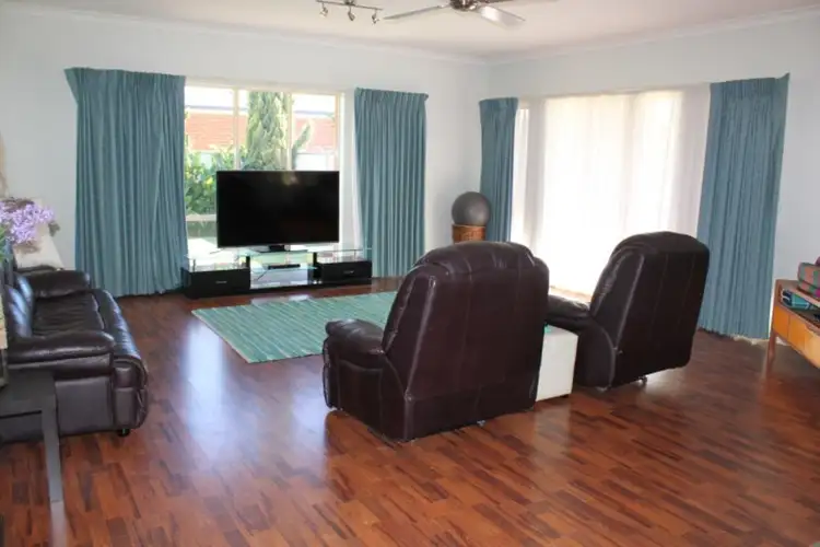 Fifth view of Homely house listing, 18 Petrucci Way, Mildura VIC 3500