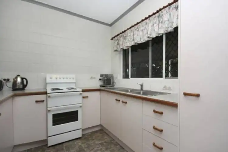 Fifth view of Homely house listing, 25 Noble Close, Edmonton QLD 4869