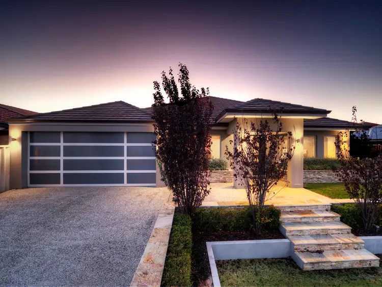 3 Fridayhill Drive, Southern River WA 6110