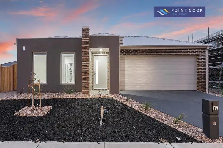 12 Fairwater Drive, Point Cook VIC 3030