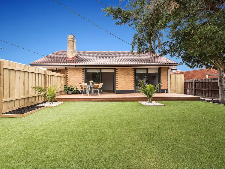 Second view of Homely house listing, 1/4 Manfred Avenue, St Albans VIC 3021