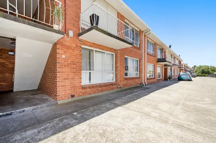4/51 Stephen Street, Yarraville VIC 3013