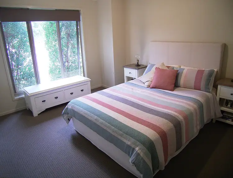 Fifth view of Homely house listing, 8 Teatree Place, Kialla VIC 3631