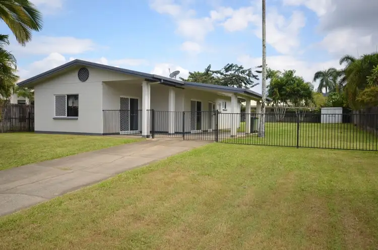 11 Bee Close, Bentley Park QLD 4869