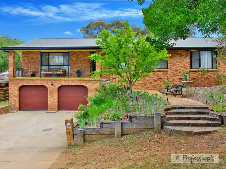 10 Joan Place, Armidale NSW 2350