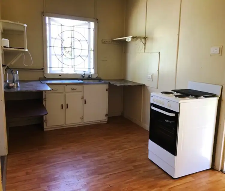 Second view of Homely house listing, 32 Manburgh Terrace, Darra QLD 4076