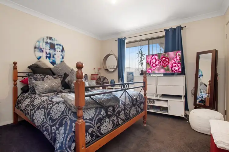 Fifth view of Homely villa listing, 2/56 Clayton Crescent, Rutherford NSW 2320