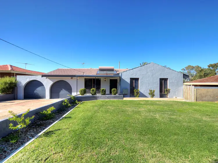 13 Hibiscus Drive, Forrestfield WA 6058