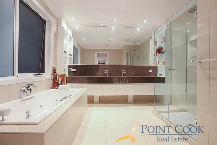 Fifth view of Homely house listing, 10 Bayside Drive, Sanctuary Lakes VIC 3030