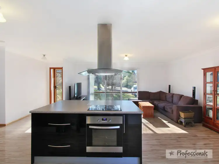 Fourth view of Homely house listing, 18 Freeman Crescent, Armidale NSW 2350
