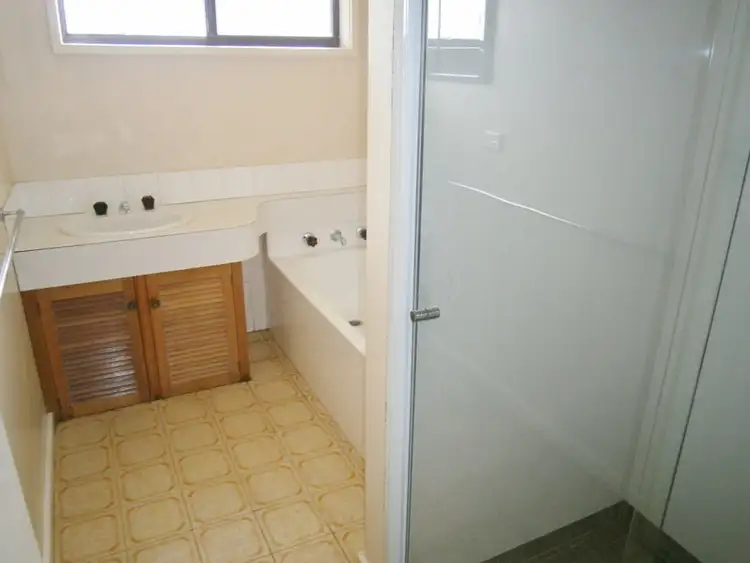 Seventh view of Homely house listing, 39 Mellor Grove, Swan Hill VIC 3585