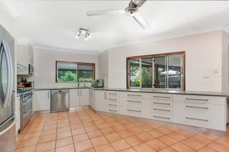 13 THORPE Place, Bentley Park QLD 4869