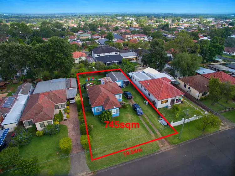 72 Malvern Street, Panania NSW 2213