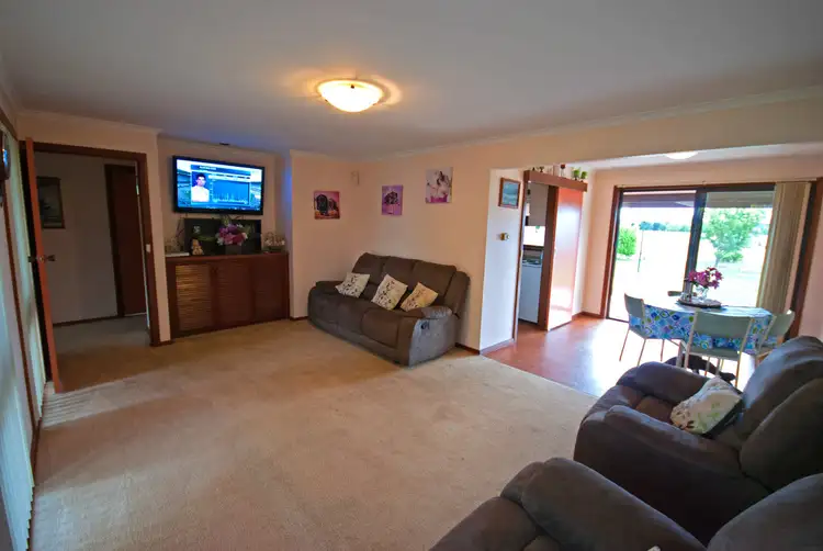 Fourth view of Homely house listing, 7 Robert Court, Grahamvale VIC 3631