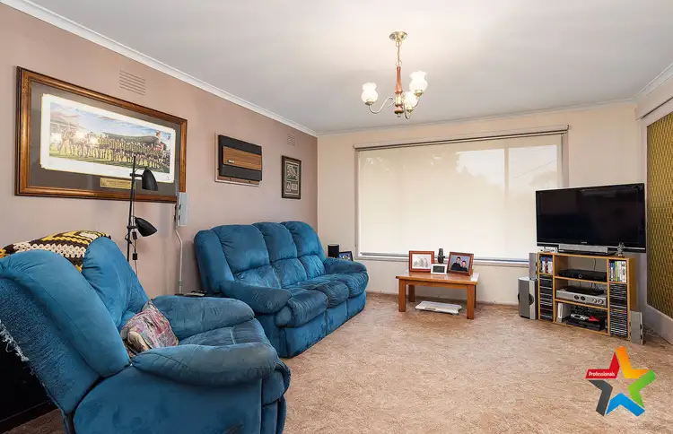 Fourth view of Homely house listing, 9 Selina Avenue, Mooroolbark VIC 3138