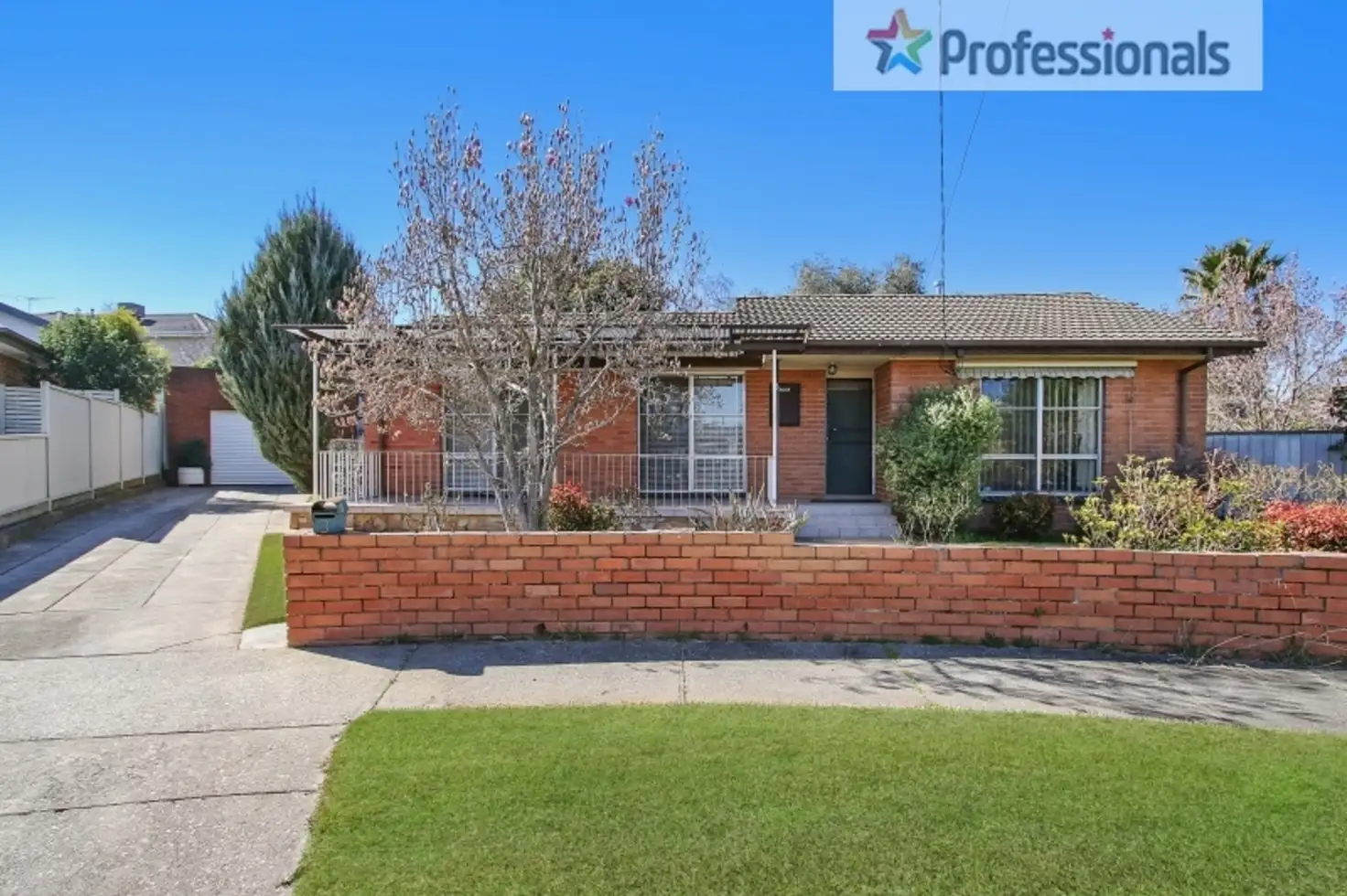Main view of Homely house listing, 3 Mylon Court, Wodonga VIC 3690