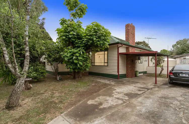 17 Shelley Avenue, Kilsyth VIC 3137