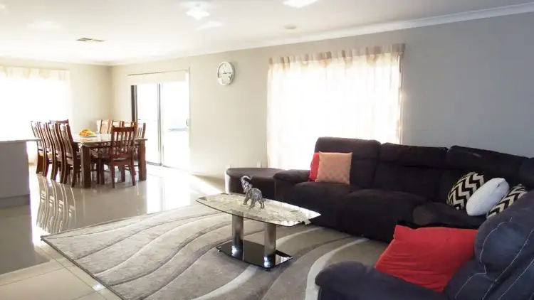 Fifth view of Homely house listing, 15 Rosemont Crescent, Shepparton VIC 3630