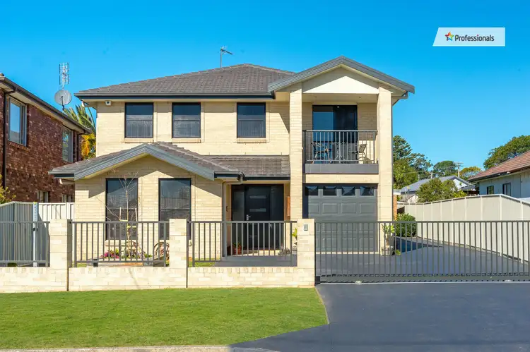 63 Lakeview Parade, Primbee NSW 2502