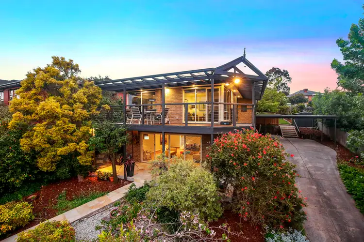 11 St Andrews Drive, Chirnside Park VIC 3116