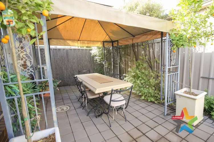 Sixth view of Homely villa listing, Villa 2/11 Rosemont Avenue, Mildura VIC 3500