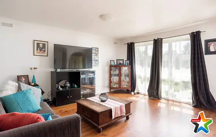 Second view of Homely house listing, 6 McFadzean Street, Coldstream VIC 3770