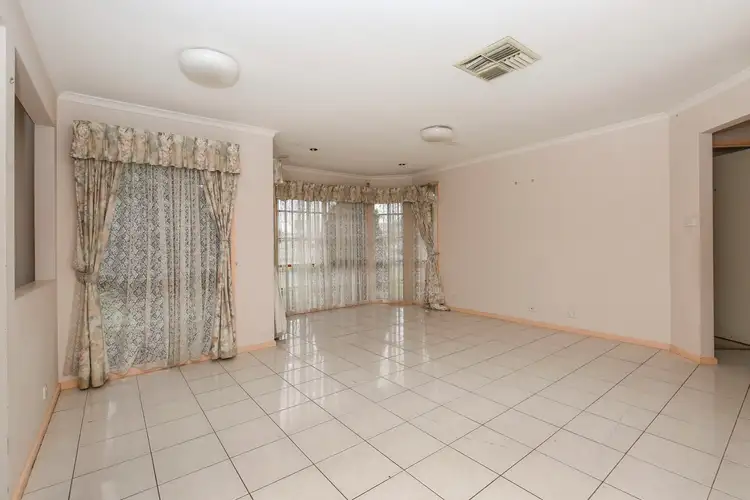 Sixth view of Homely house listing, 18 Antionetta Way, Hillside VIC 3037