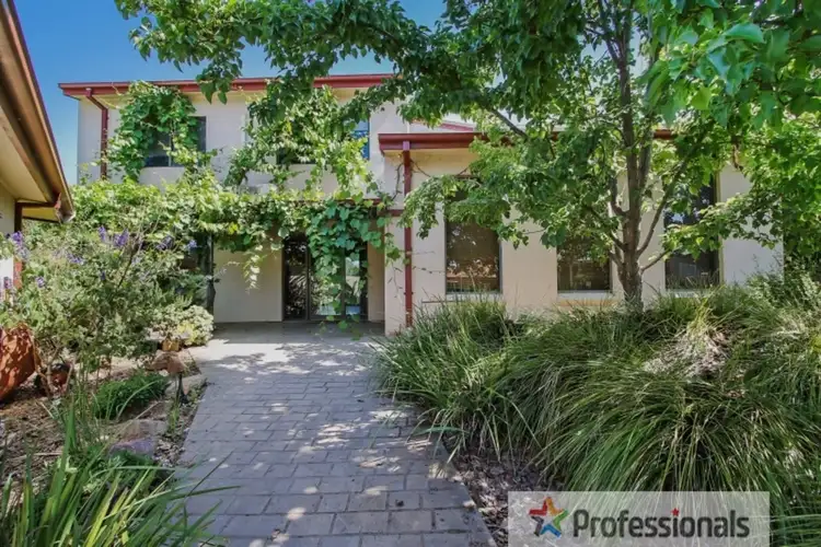 Main view of Homely house listing, 15 Park Lane, Wodonga VIC 3690