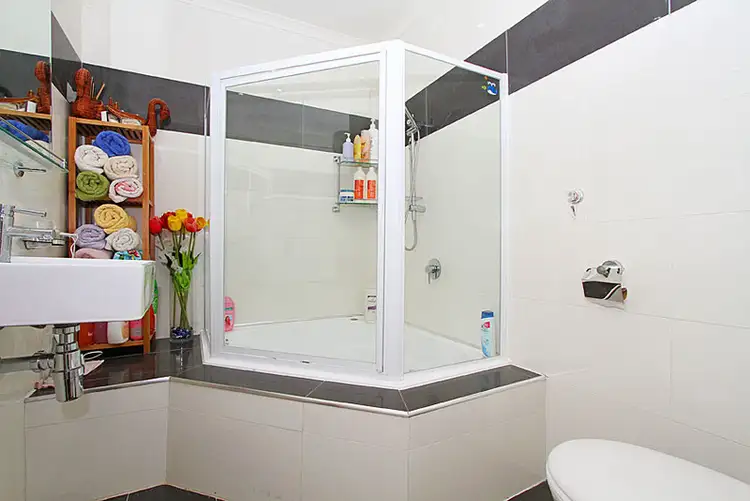 Fourth view of Homely house listing, 6 Pinoak Street, St Albans VIC 3021