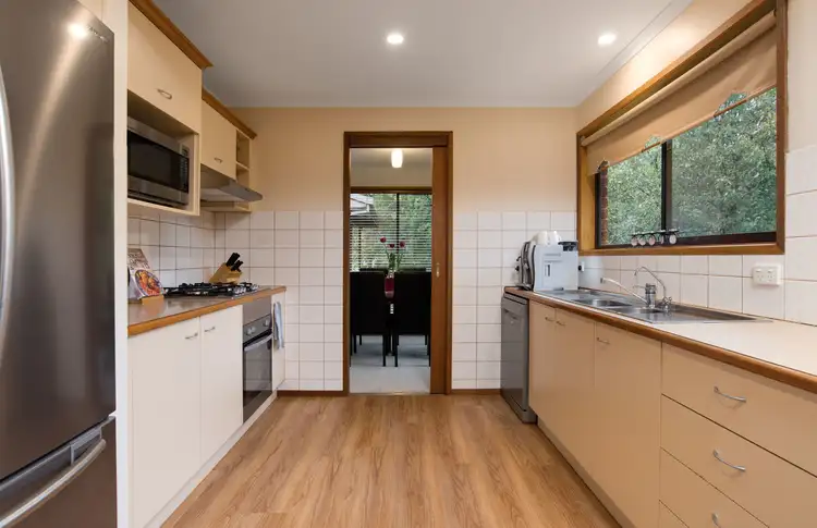 Sixth view of Homely house listing, 15 Wyuna Walk, Mooroolbark VIC 3138