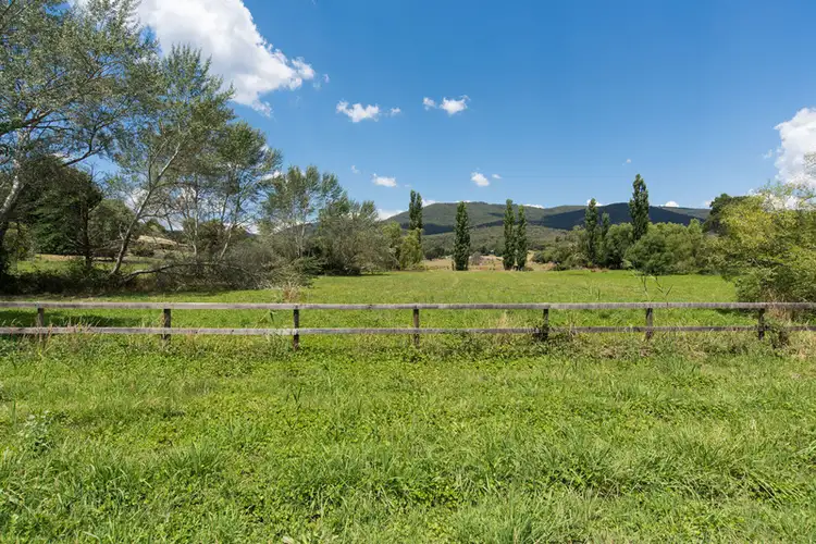 49 Badger Avenue, Badger Creek VIC 3777