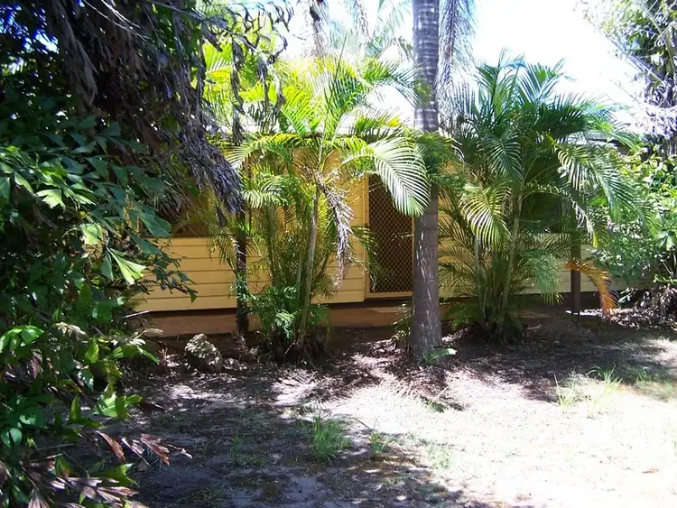 58 William Street, Urangan QLD 4655