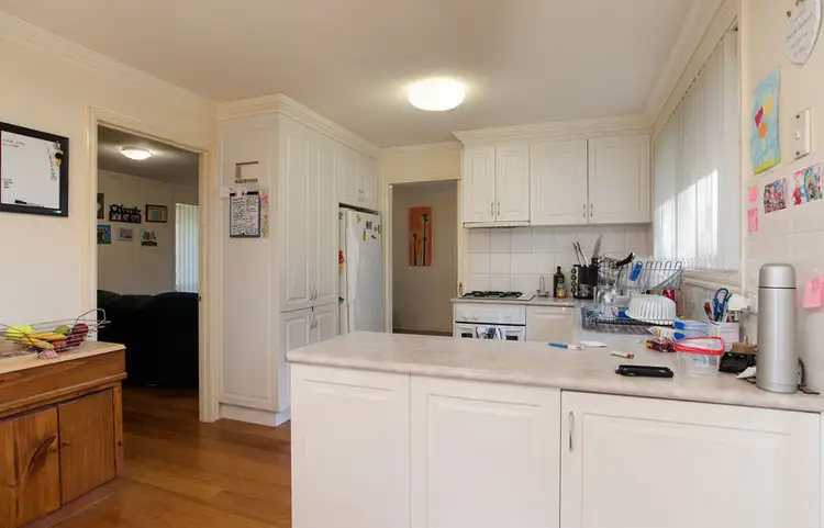 Sixth view of Homely unit listing, 2/9-11 Zealandia Road, Croydon VIC 3136