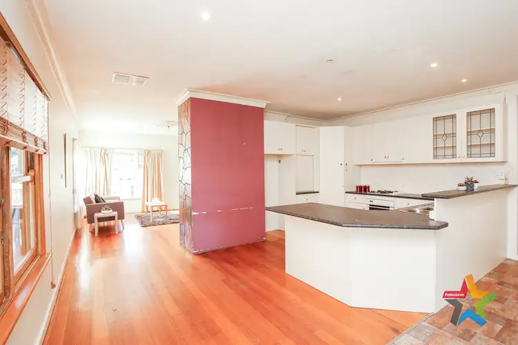 Fifth view of Homely house listing, 7 Mary Avenue, Mildura VIC 3500