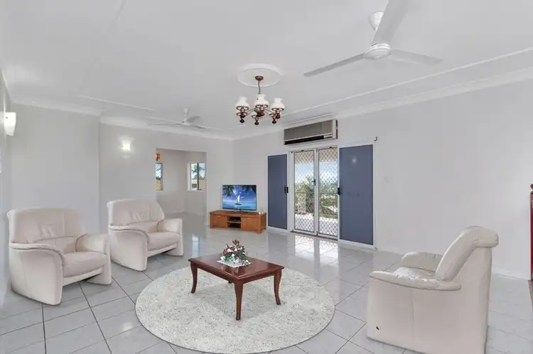 Fifth view of Homely house listing, 10 SEAVIEW Close, Bayview Heights QLD 4868