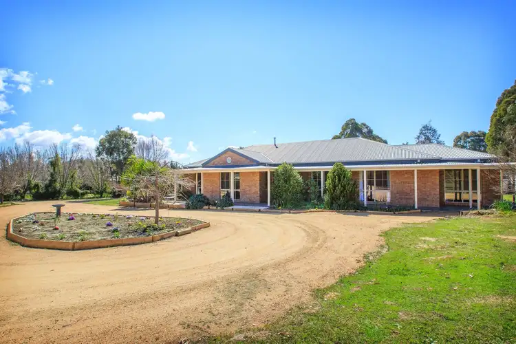 15 Lipsett Road, Thurgoona NSW 2640
