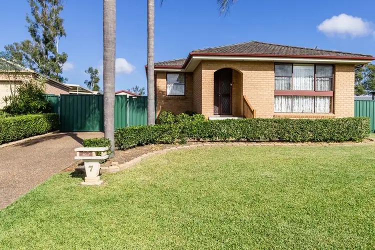 7 Settlers Glen, Werrington Downs NSW 2747