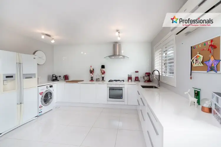 84 Olympus Drive, St Clair NSW 2759