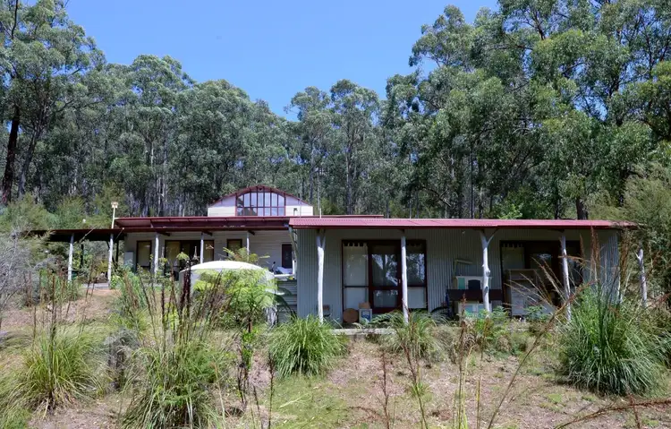 40 Lyrebird Avenue, East Warburton VIC 3799