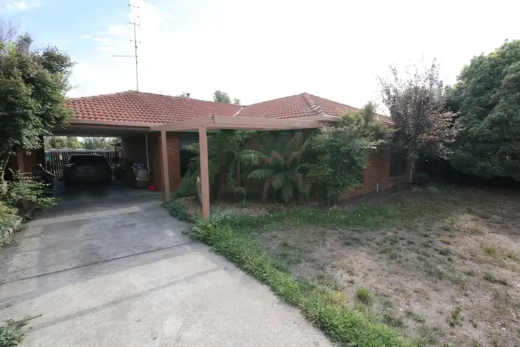 9 Milverton Lane, Canadian VIC 3350