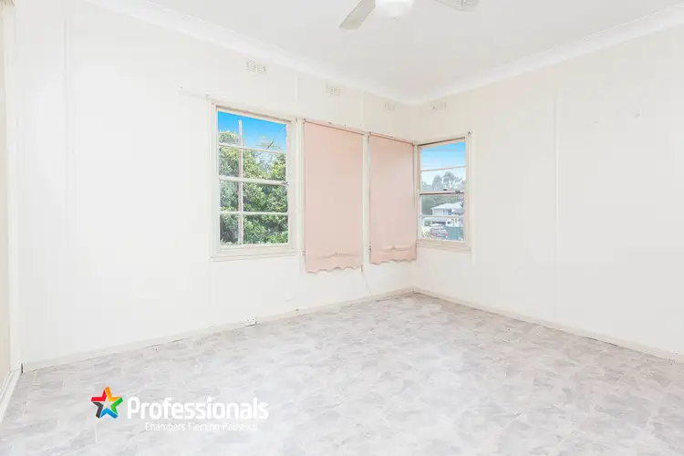 Fifth view of Homely house listing, 5 Enright Avenue, East Hills NSW 2213