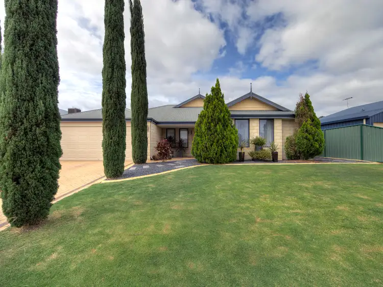 35 Teddington Loop, High Wycombe WA 6057