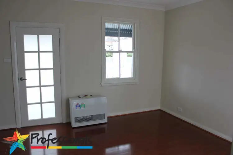 Third view of Homely house listing, 127 Durham Street, Bathurst NSW 2795