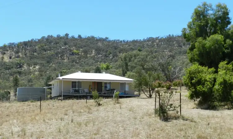 2228 Grabine Road, Bigga NSW 2583