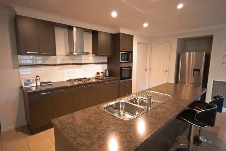 Third view of Homely house listing, 19 Sugargum Crescent, Kialla VIC 3631