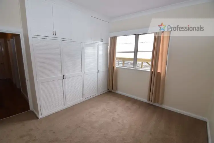 Seventh view of Homely house listing, 8 Raglan Street, South Bathurst NSW 2795